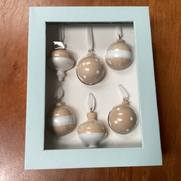 Christmas Decor Bundle: 3 Packs Ornament hooks/Ornaments - Picture 7 of 12